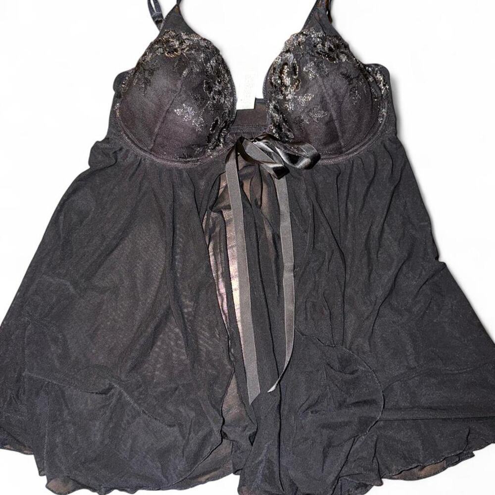 Maidenform Black lace floral embroidered lingerie top size 34 D